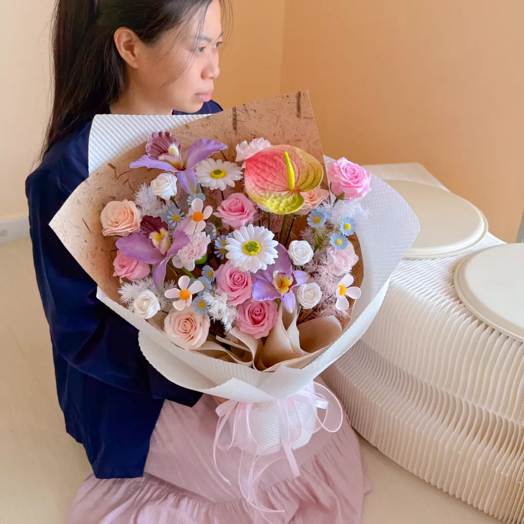 Soap Flower Bouquet | Florielle