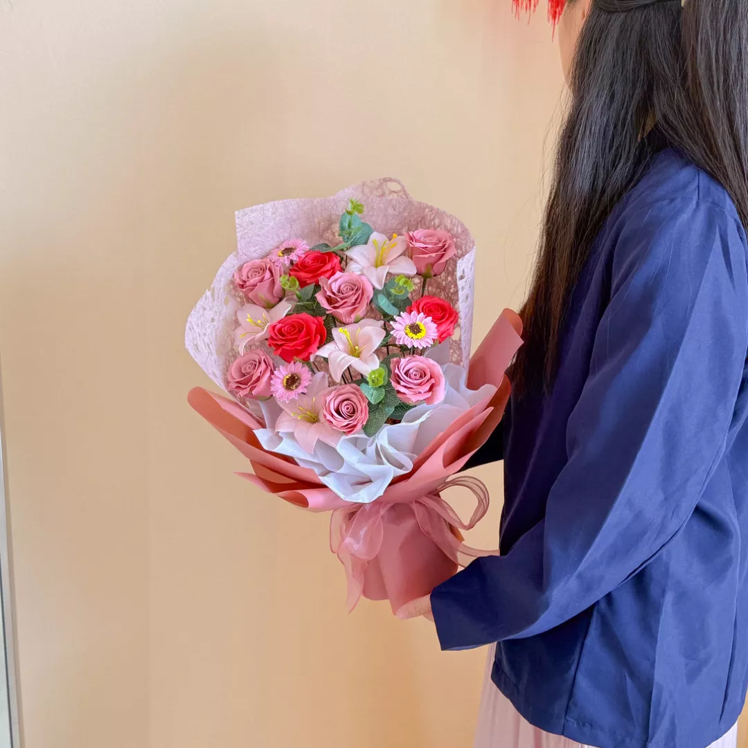 Soap Flower Bouquet | Rosavia