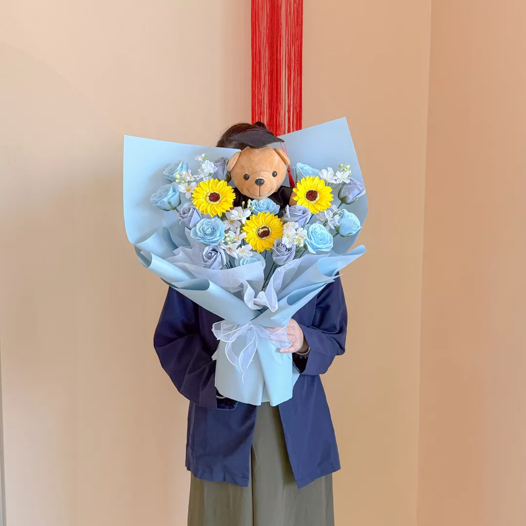 Soap Flower Bouquet | Azure Bliss