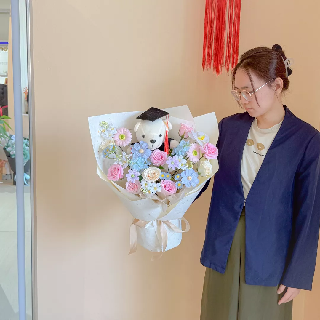 Soap Flower Bouquet | Soft Honor