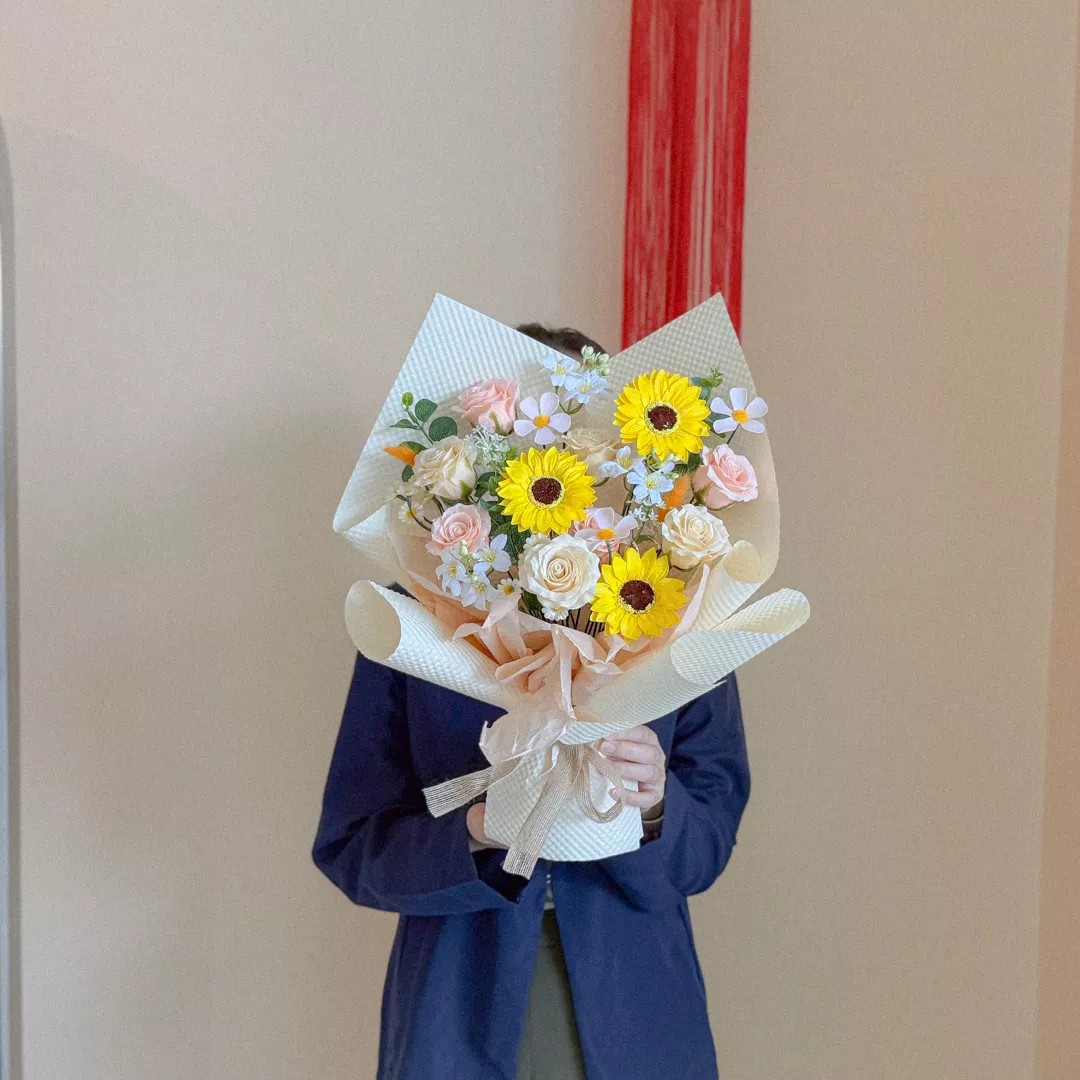 Soap Flower Bouquet | Aprica