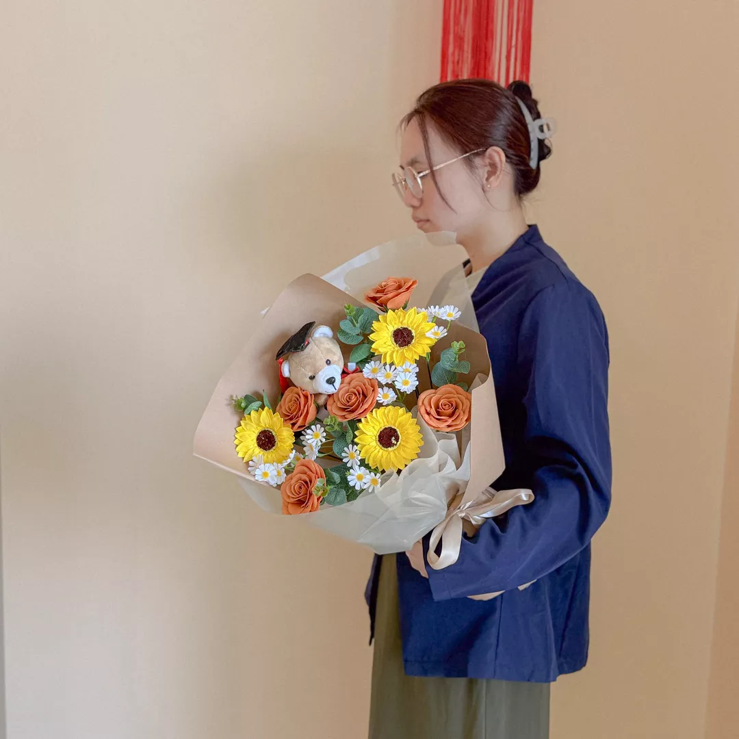 Soap Flower Bouquet | Sunhug