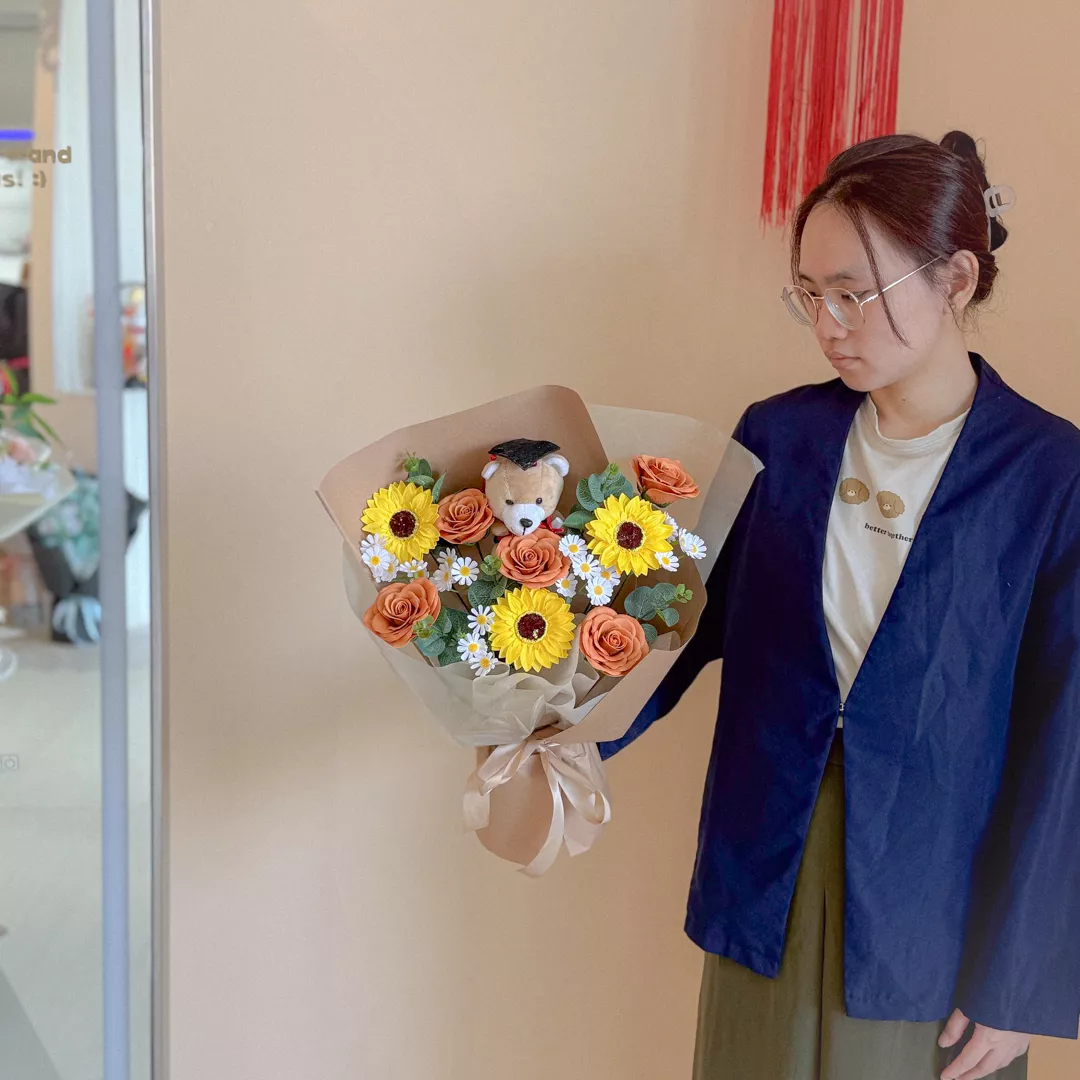 Soap Flower Bouquet | Sunhug