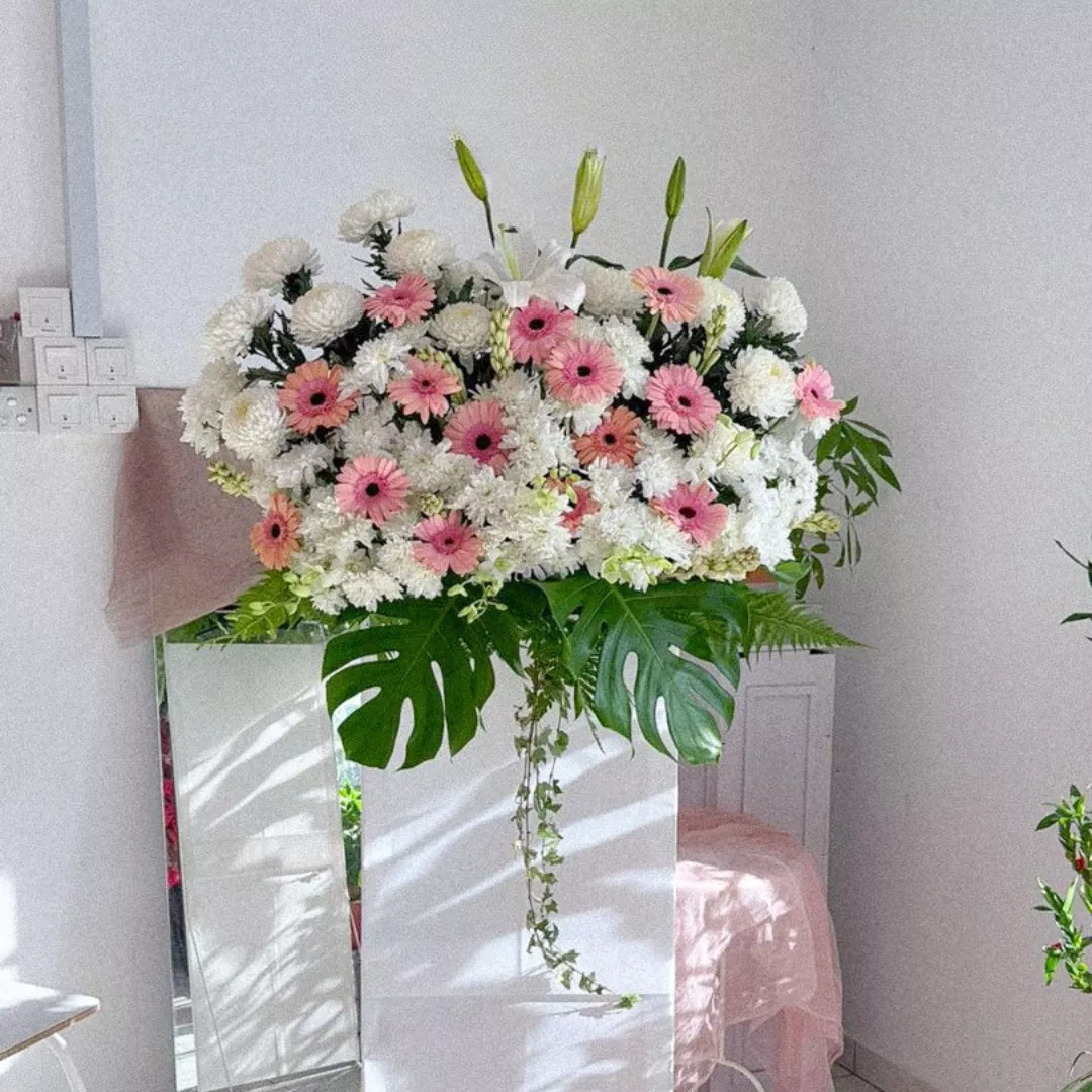 Sympathy Stand | Funeral Flower Stand 111