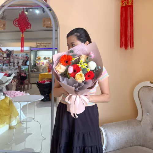 Fresh Flower Bouquet | Solmira (Pre-Order)