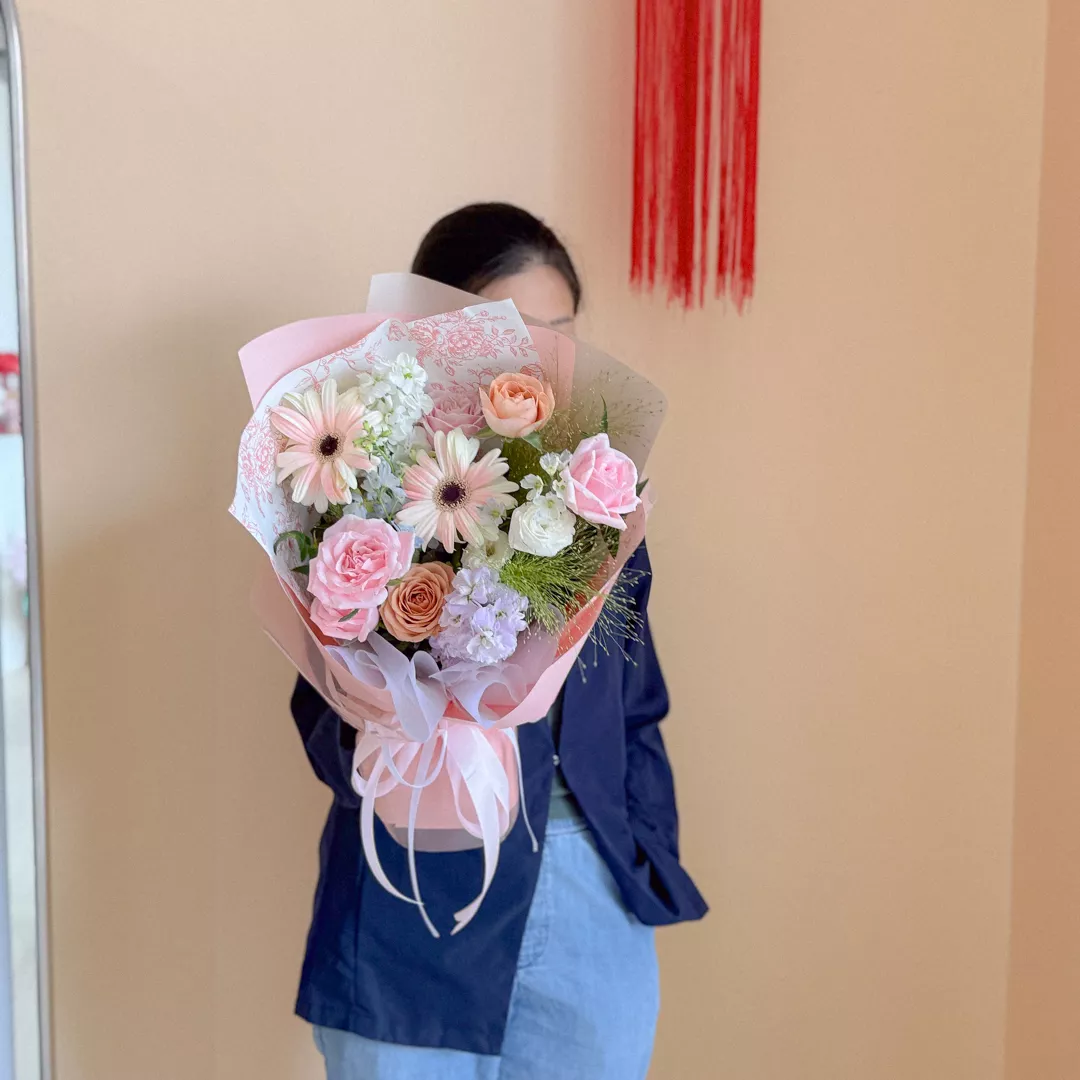 Fresh Flower Bouquet | Lady