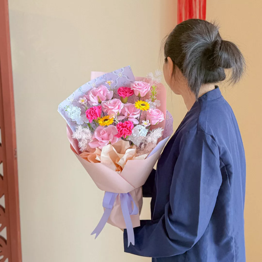 MD 26 Soap Flower | Mom Hug 158 妈妈的拥抱