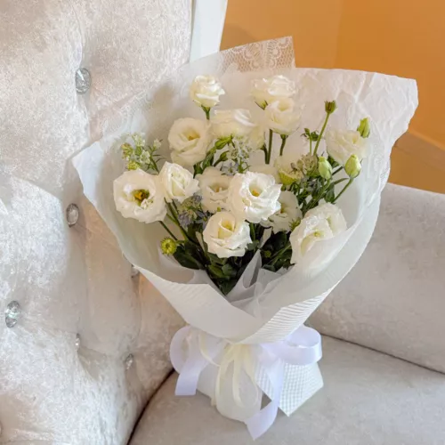 Fresh Flower Bouquet | White Mist