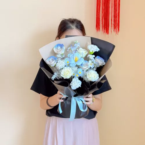Soap Flower Bouquet | Luna Blue