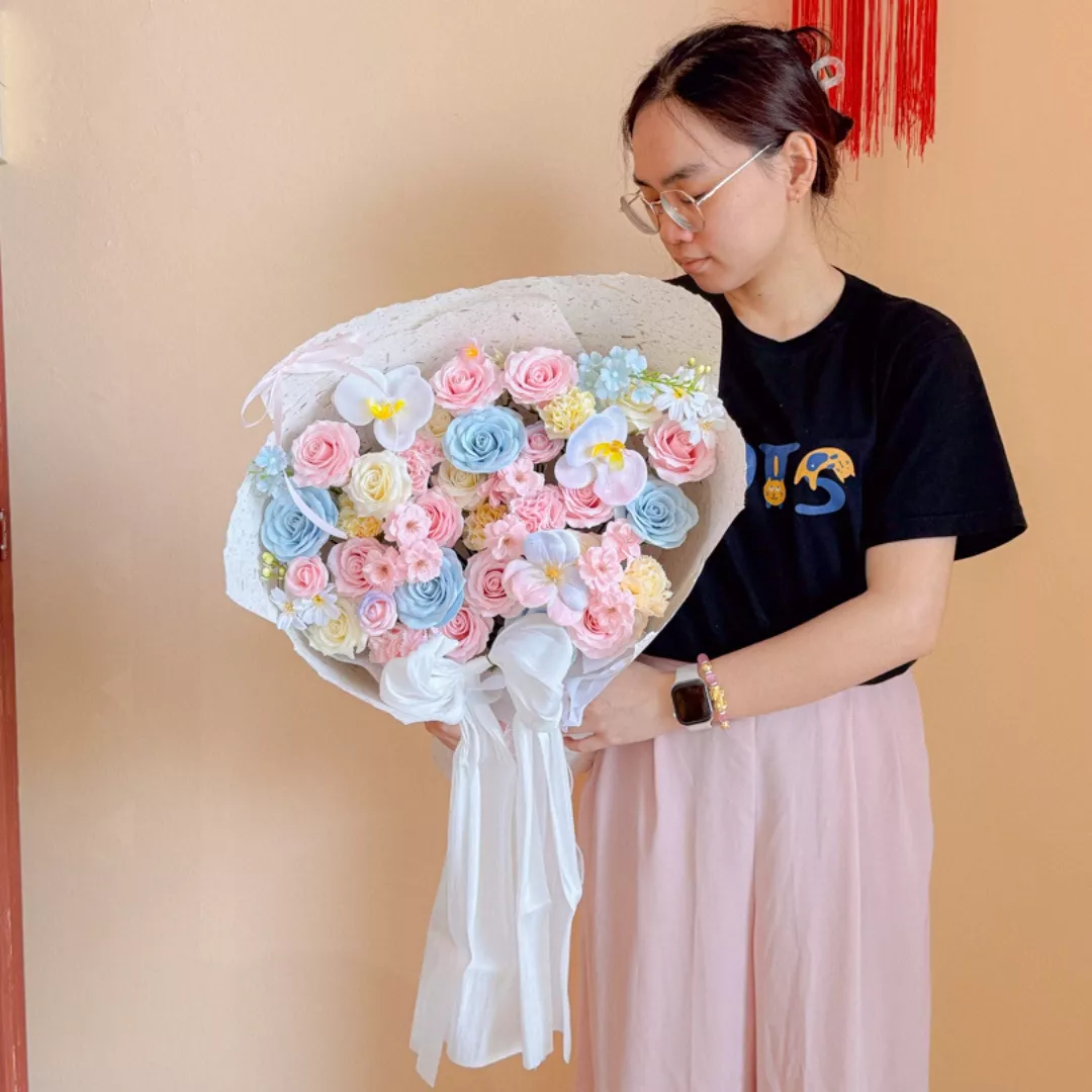 Soap Flower Bouquet | Sugar Cotton