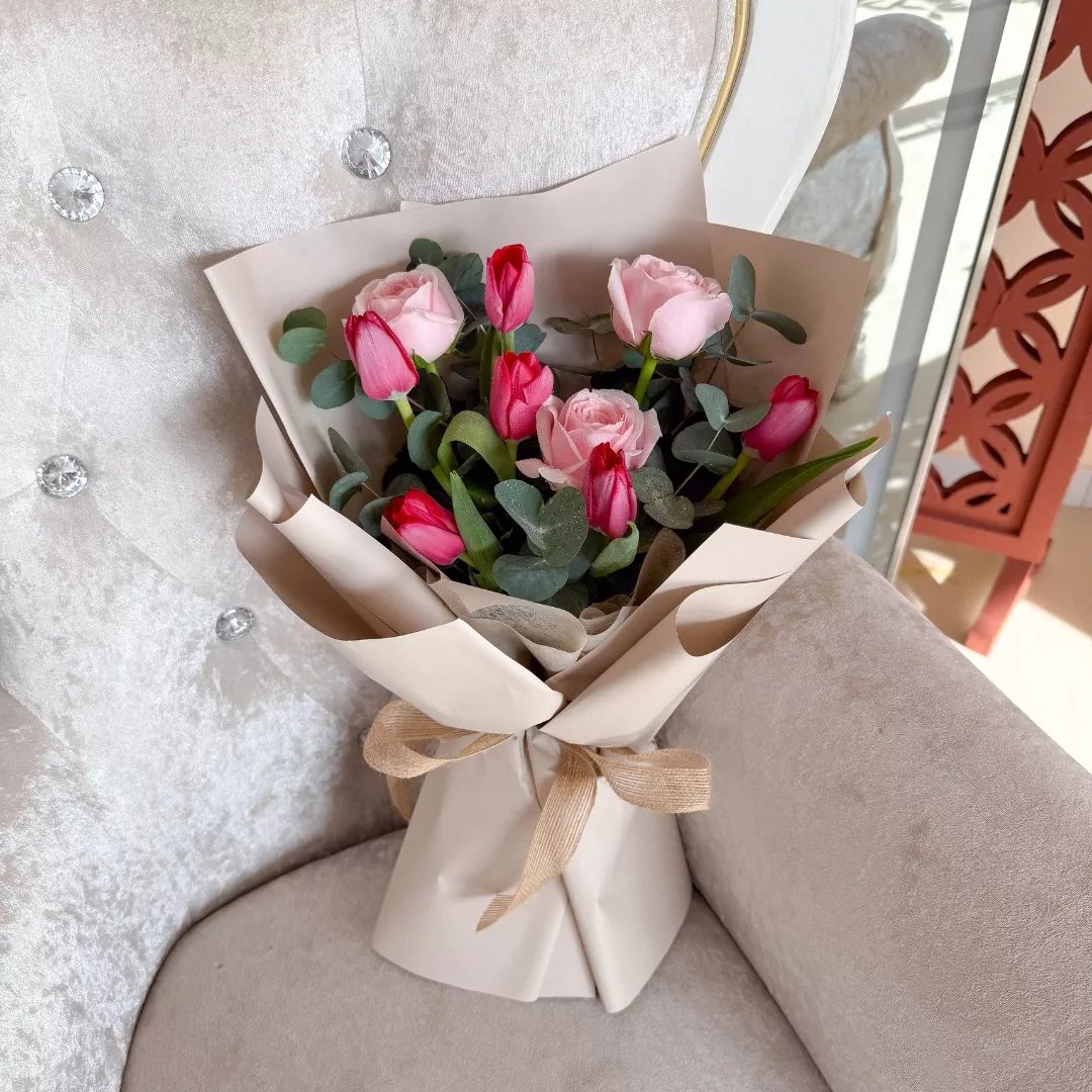 Fresh Flower Bouquet | Rose with Holland Tulip