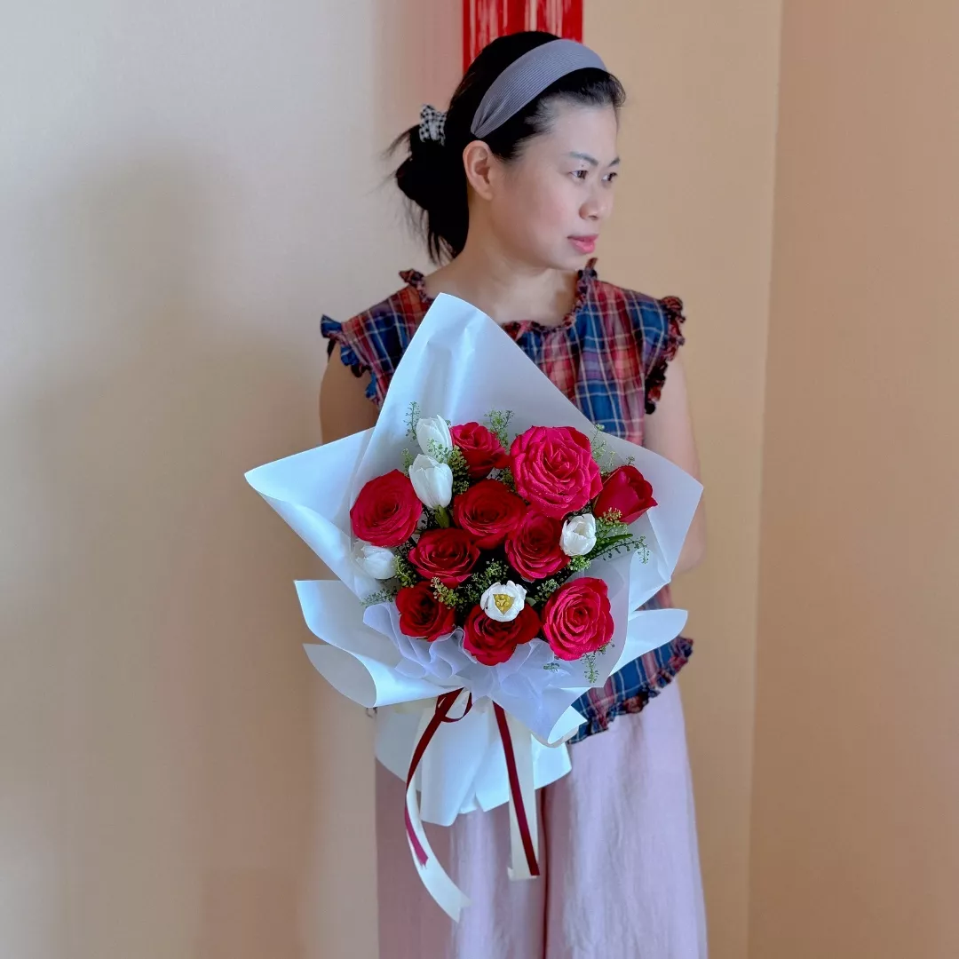 Fresh Flower Bouquet | First Date