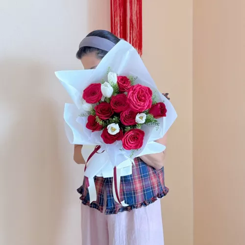 Fresh Flower Bouquet | First Date