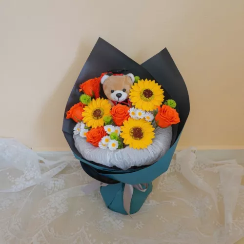 Soap Flower Bouquet | Golden Bear