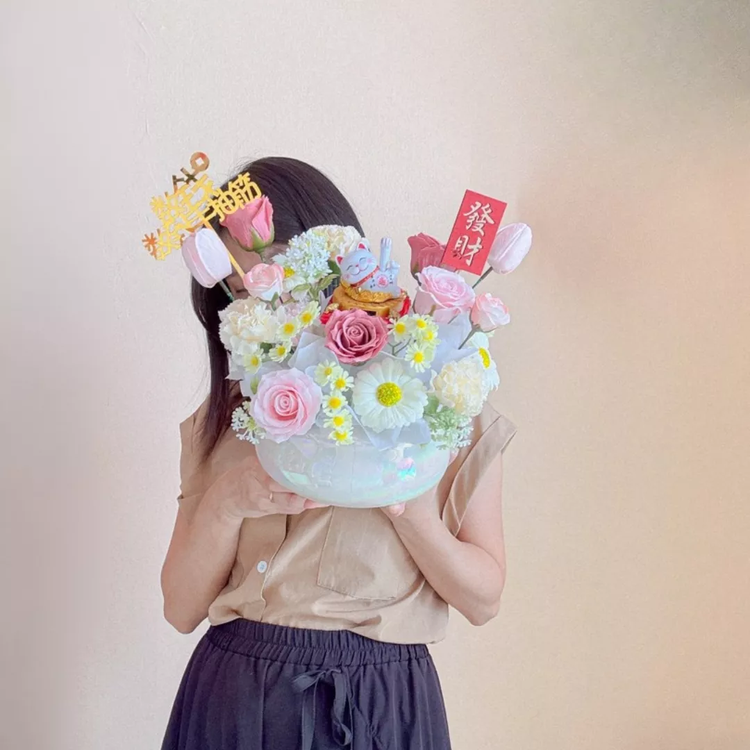 Congratulatory Soap Flower Box | Lucky Cat Bloom Pot