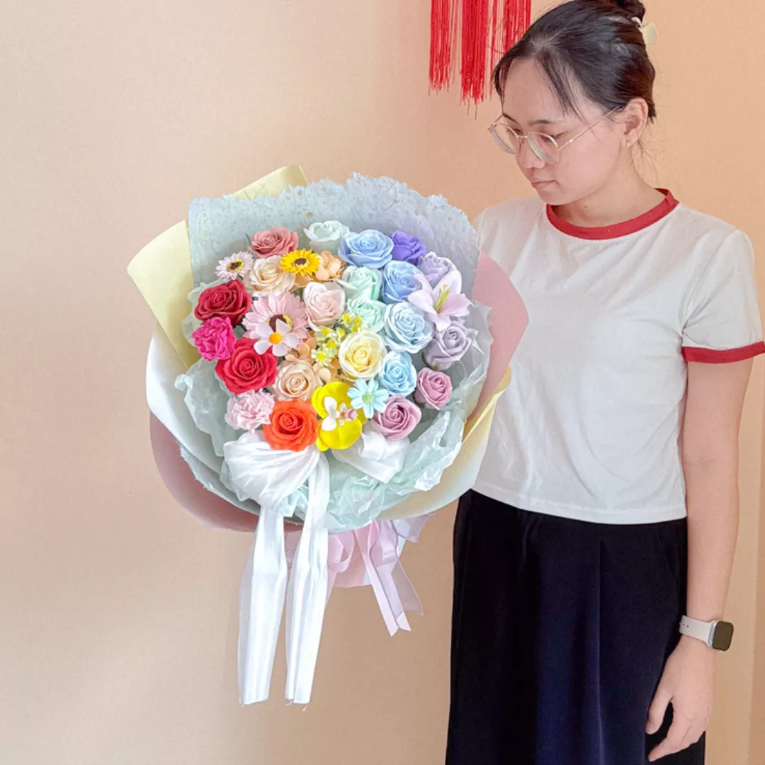 Soap Flower Bouquet | Colourful Love
