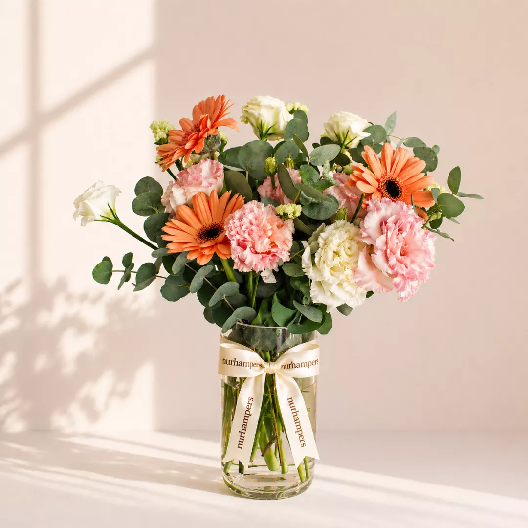 (2026 MOTHER'S DAY SPECIAL) Nurhampers Blush Harmony Flower Vase
