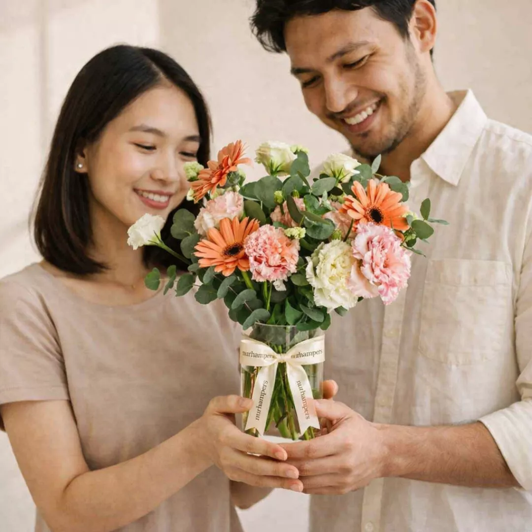 (2026 MOTHER'S DAY SPECIAL) Nurhampers Blush Harmony Flower Vase