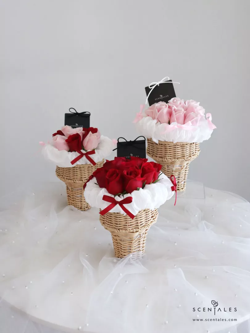 (2026 Valentine’s Day Special) Scentales Scoops of Love Flower Cone