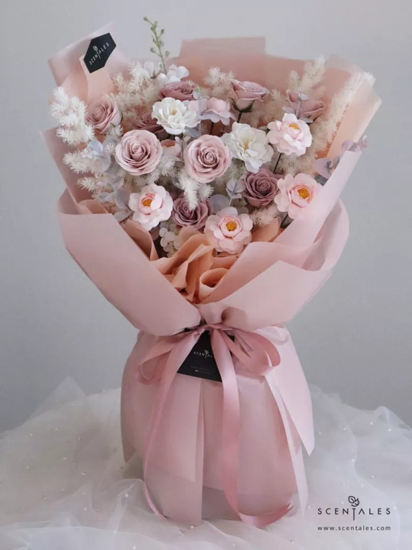 (2026 Valentine’s Day Special) Scentales Cloud of Blush Soap Flower Bouquet