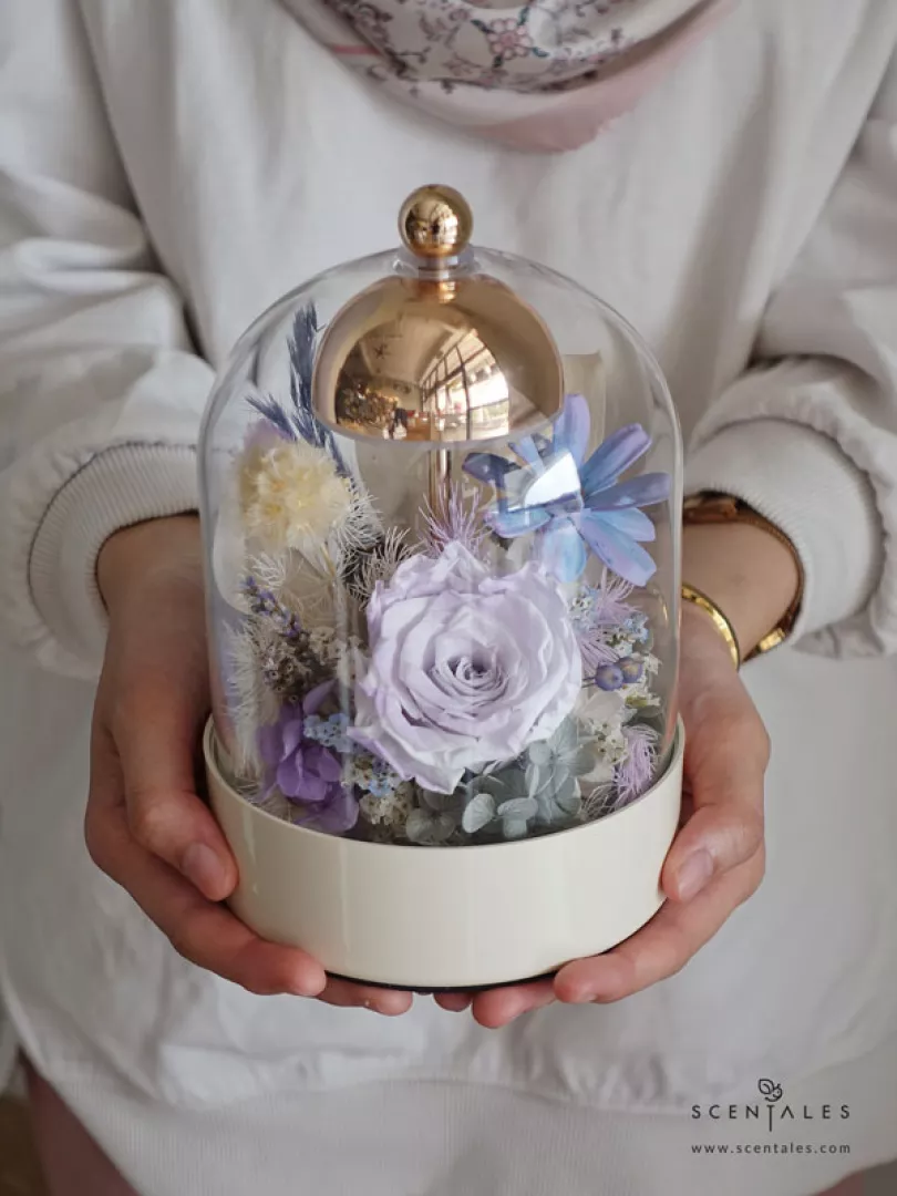 Scentales Violette Opaline Bell Jar Lamp