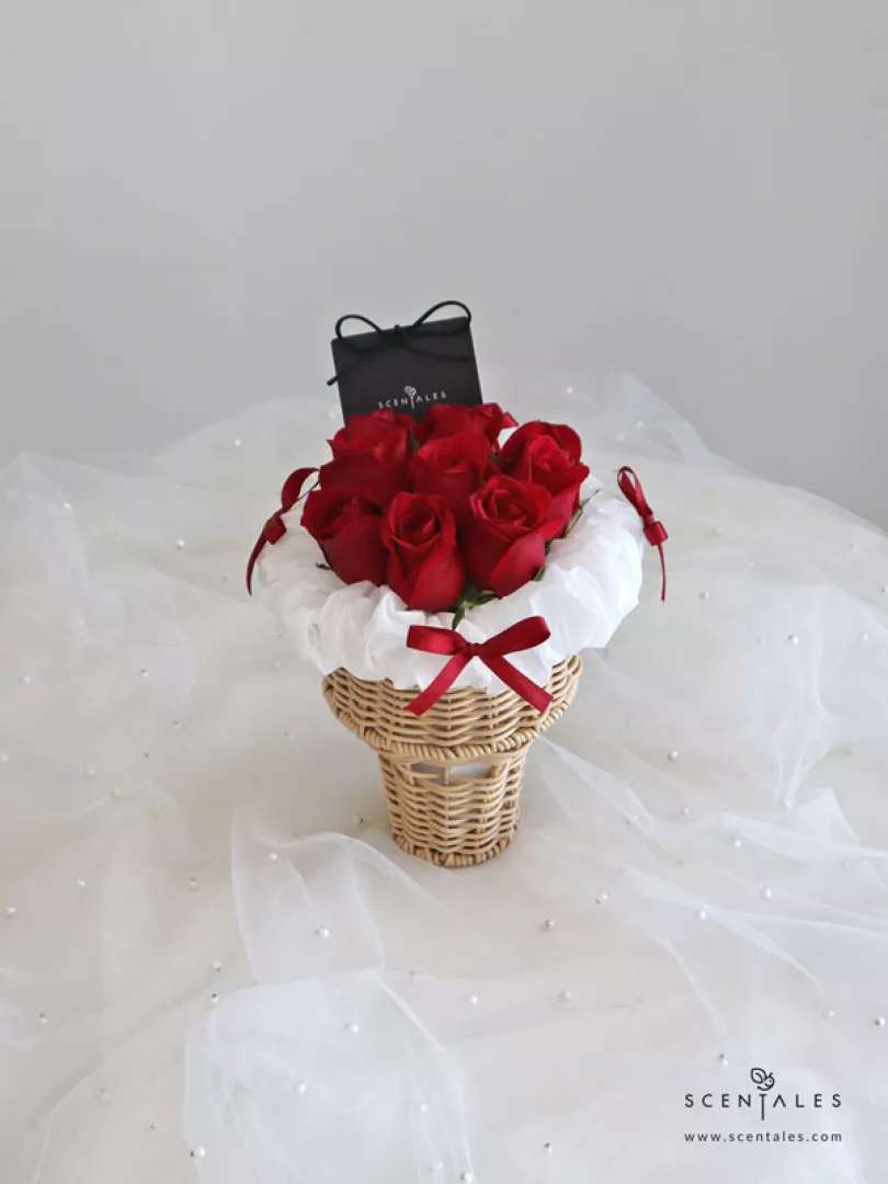 (2026 Valentine’s Day Special) Scentales Scoops of Love Flower Cone