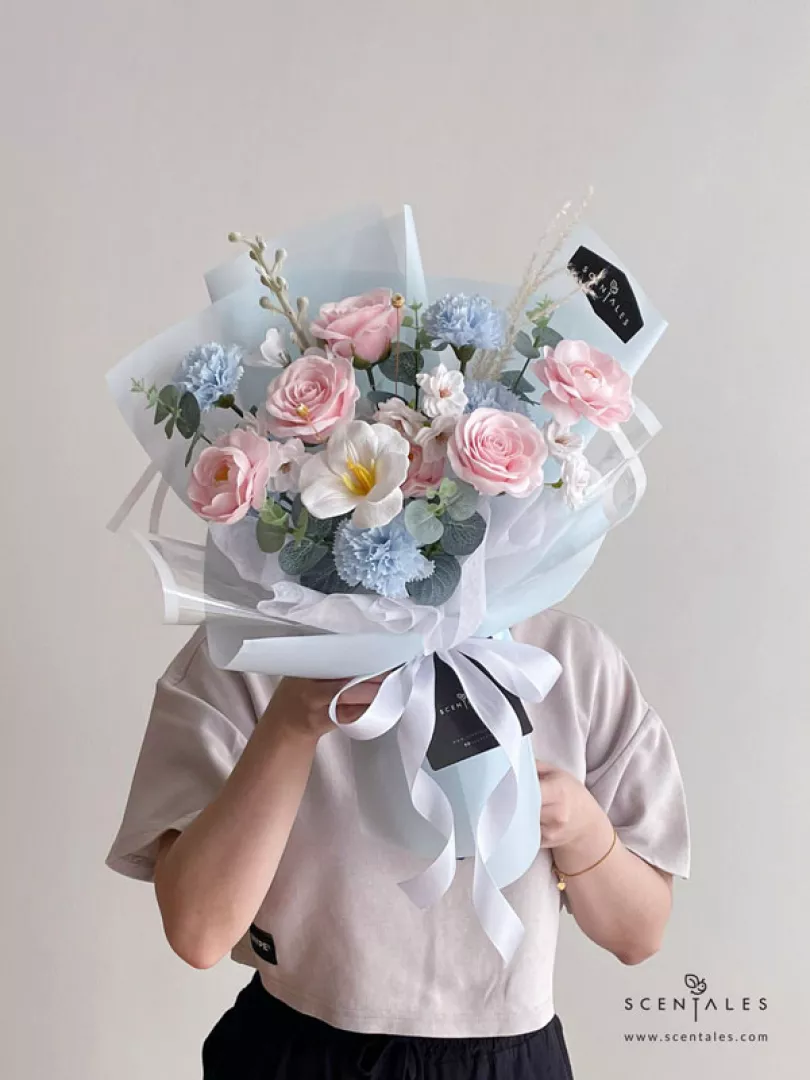 (2026 Mother’s Day Special) Scentales Caramela Soap Flower Bouquet