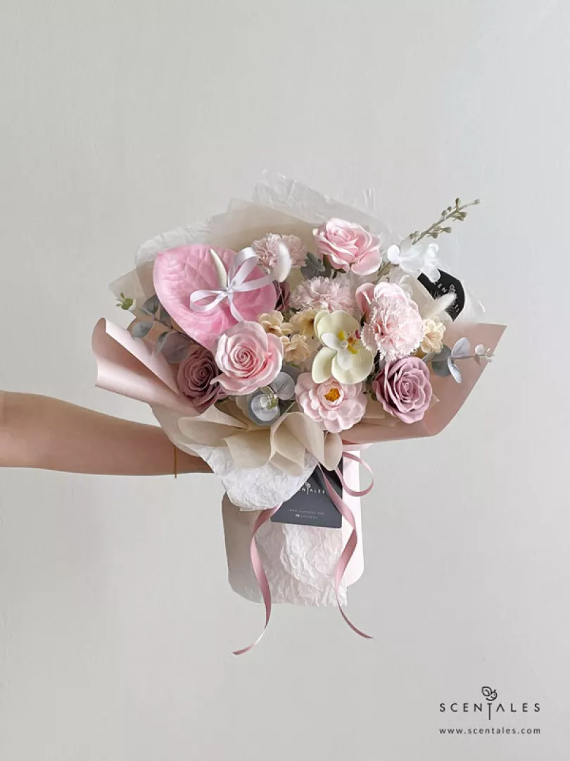 (2026 Mother’s Day Special) Scentales Kaelis Soap Flower Bouquet