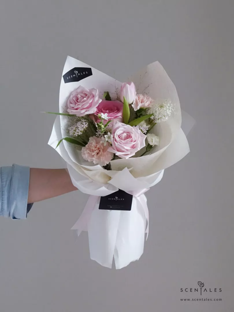 (2026 Mother’s Day Special) Scentales Her Gentle Way Flower Bouquet