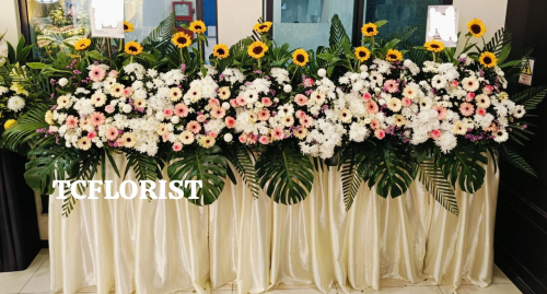 Condolence Stand