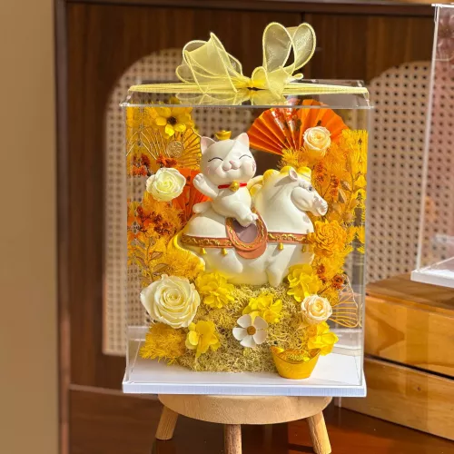 (CNY) Golden Prosperity Fortune Cat Box