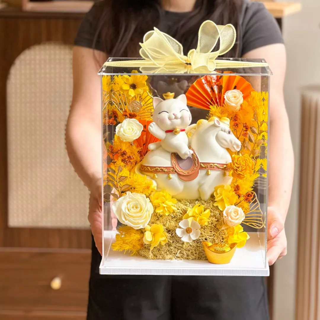 (CNY) Golden Prosperity Fortune Cat Box