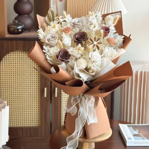 (Valentine's Day) Ferris Preserved Flower Bouquet