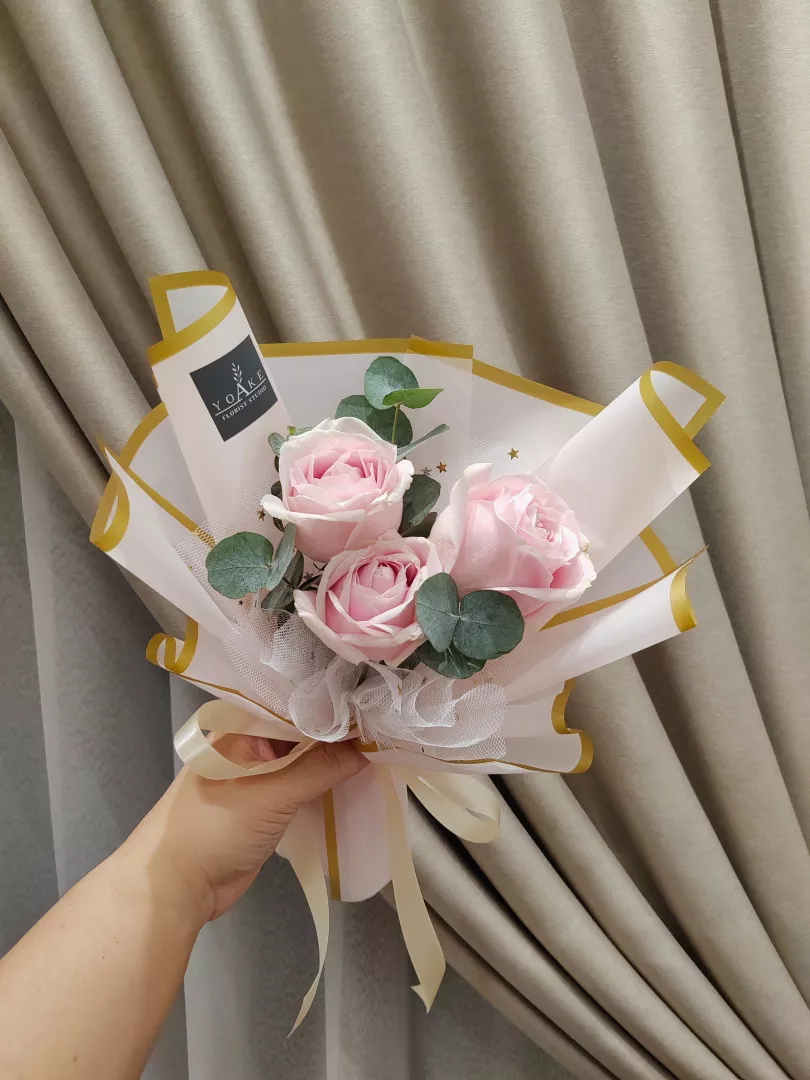 Ever Pink - Valentine's Day Bouquet (Fresh Flower)