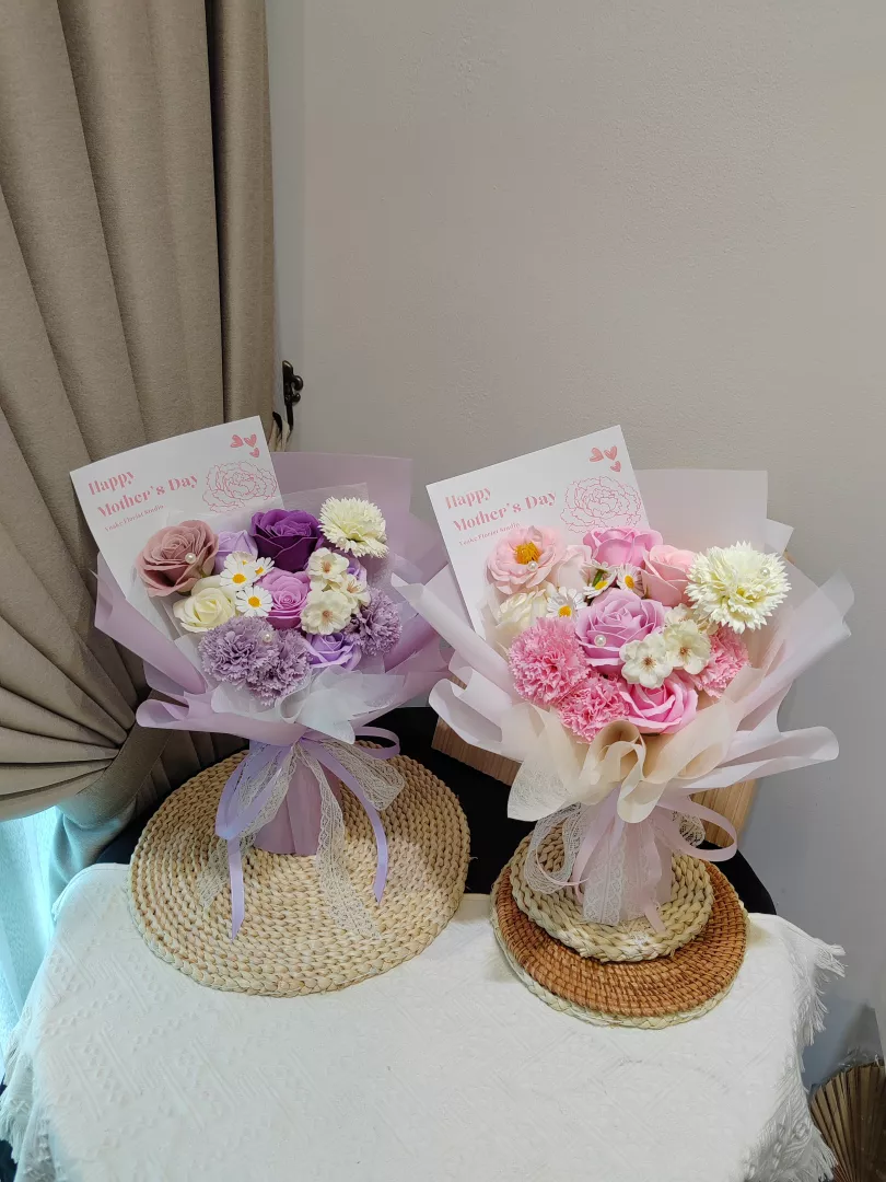 Mother's Day Soap Flower (Purple) Bouquet